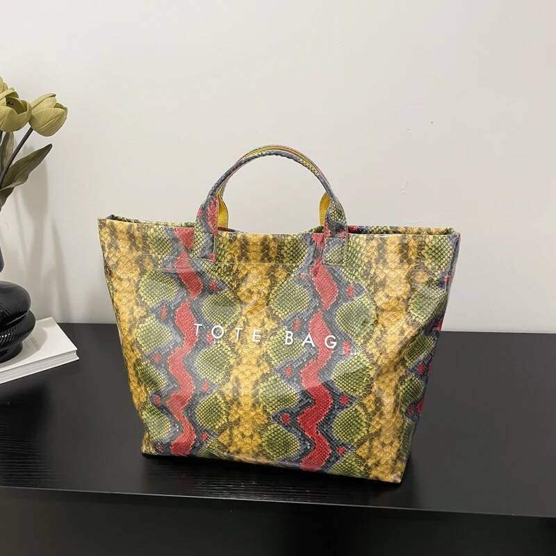 2025 New Women's PU Handbag Fashion Designer Handbag Large Capacity Uphandle Bag Serpentine Commuter Bag Waterproof Unique Hobo Bag