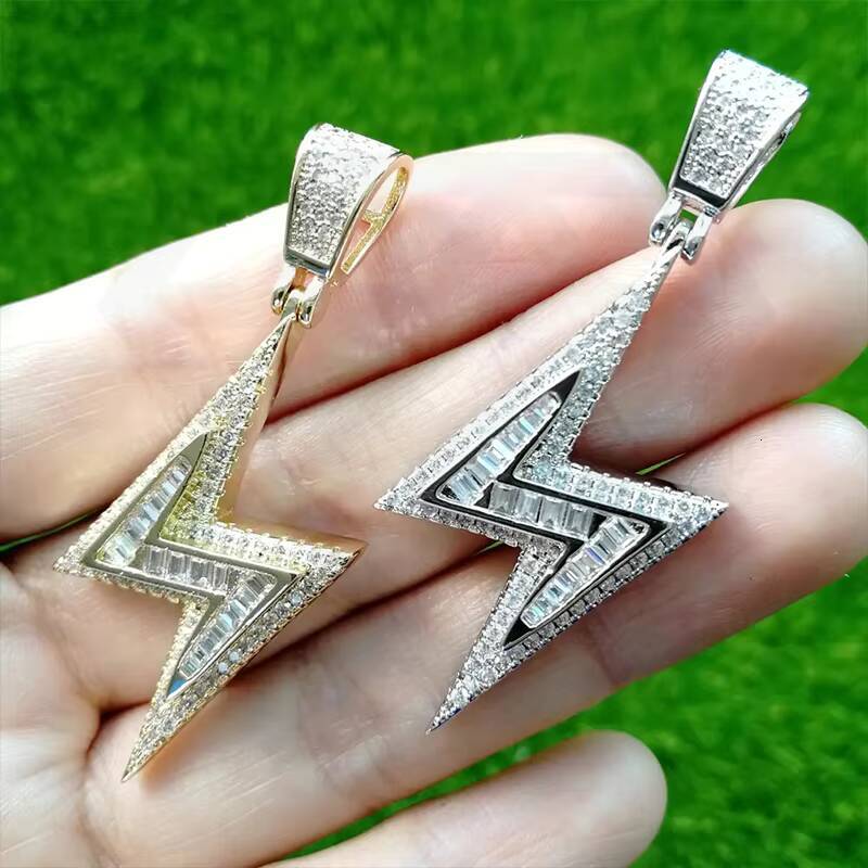 Fashion Hip Hop Micro Paved Moissanite Diamond Lightning Pendants Gold Plated Copper with Moissanite Inlay