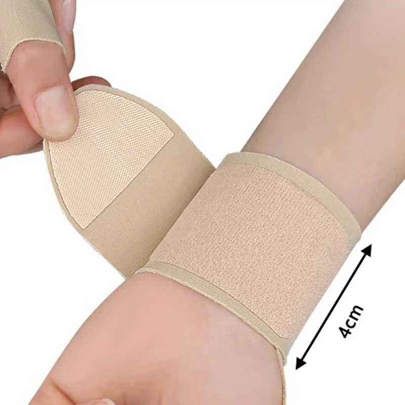 1PC Thumb Sleeves Wrist Support Breathable Elastic Wrist Brace Soft Thumb Compression Sleeve Wrap Gym Fitness Training Wristband J251211