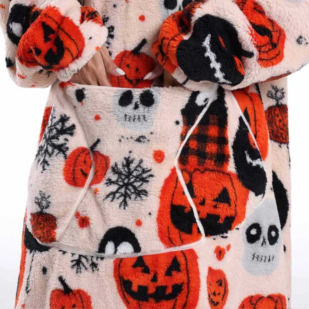 Halloween Winter Women Pumpkin Skull Warm Anime Hoodie Blanket Oversize Pocket Couple Loose Sweatshirts Mens Graphic HoodiesZ250918