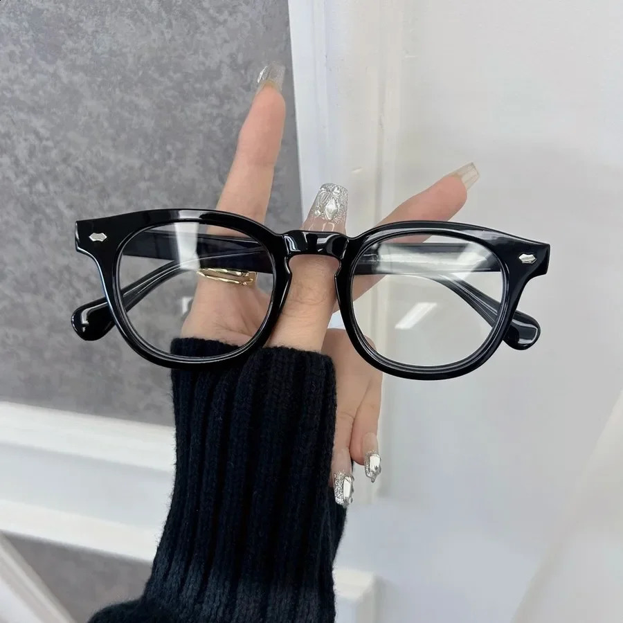 Elegant Transparent Lens Plain Eyeglasses Frame Male Female Casual Round Glasses Men Women 250918