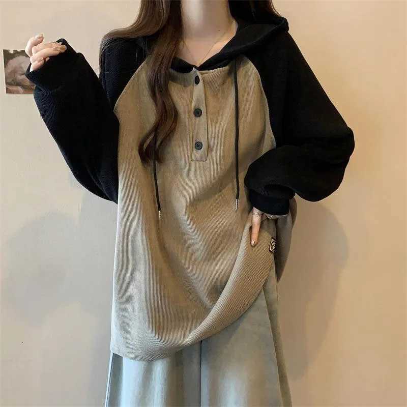 Women Clothing Fashion Casual Long Sleeve Hoodies Spring Autumn Loose Lazy Style Top Tee Office Lady Button Patchwork PulloverZ250918
