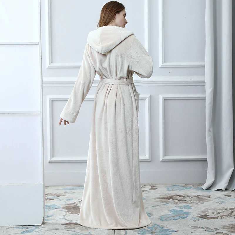 Women Winter Plus Size Super Long Warm Flannel Bathrobe Hooded Thick Coral Fleece Bath Robe Dressing Gown Men Sleepwear Robes G250918
