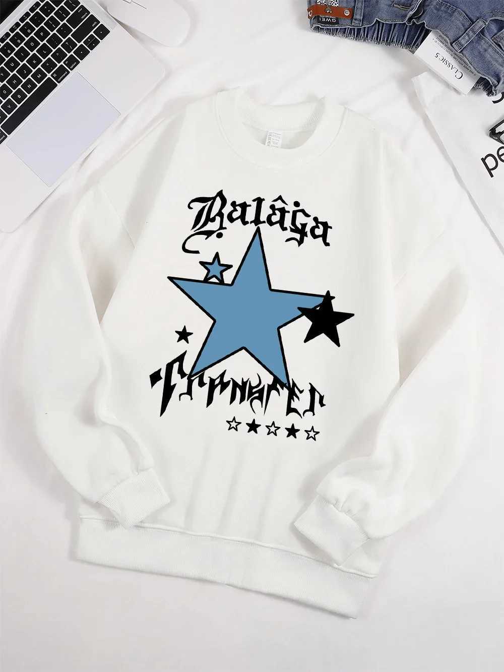 Stars And Letter Prints Sweatshirt Womens Crewneck Basics Hoodies Warm Tops Autumn Winter Comfortable Women ClothesZ250918