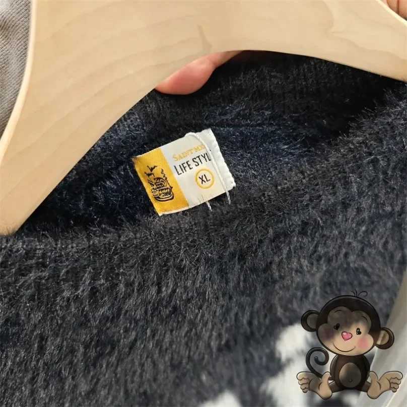 Big Jacquard SAINT Sweater Round Neck Sweatshirts Men Women Large White Pattern Label Knitt Sweater Black PulloversZ250918