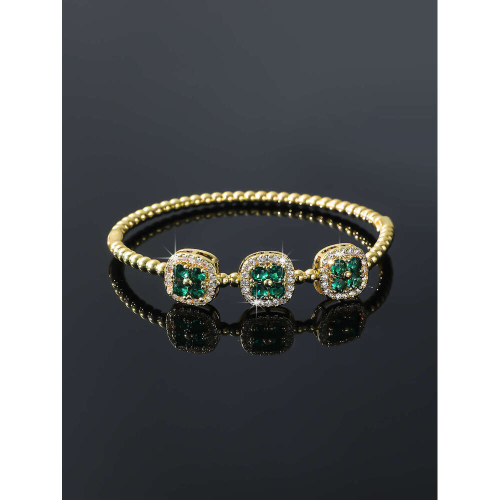 2024 Spring New Fashion Light Style Niche Design High-End Geometric Quadrilateral Pattern Copper Bracelet ddmypluto