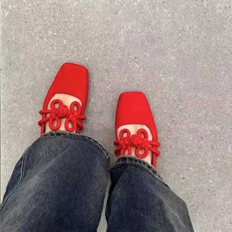 Designer Ethnic Style Women Red Satin Mary Jane Shoes Fashion Shallow Square Toe Shoes Spring Autumn Soft Sole Ballet Shoes W250918 - view 4