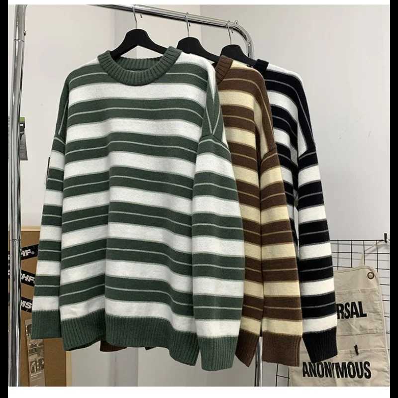 Contrasting Striped Round NeCK Sweater for Men and Women in Autumn and Winter New Knitwear JaCKet Loose Long Sleeved TopZ250918