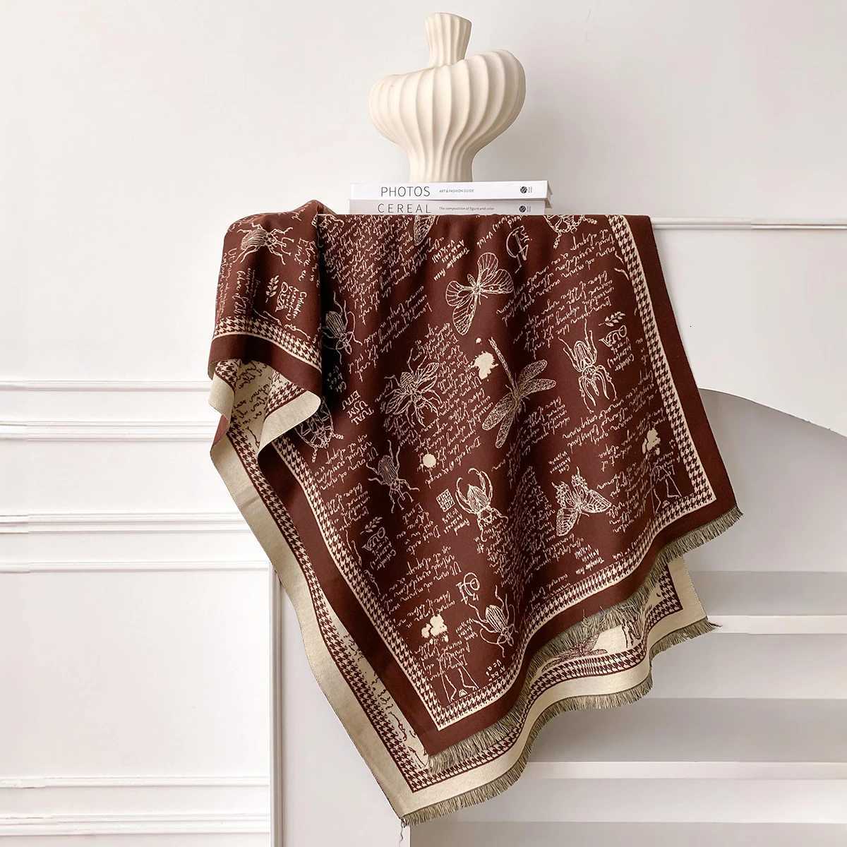 Luxury Winter Cashmere Scarf for Wen Insect Print Warm Shl Thick Blanket Wr Stylish Design Y250918