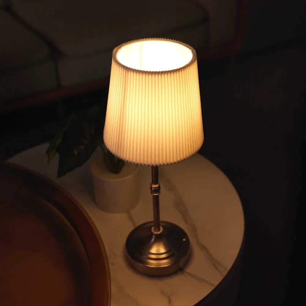 LED Gold Table Lamp Modern Night Light with Fabric Shade Bedroom Bedside Lighting for Reading Living Room Office Desk Light C250918