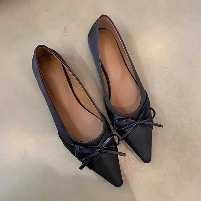 Ballerina Satin Womens Flat Shoes Comfort Nonslip Pointed Toe Ladies Loafers Flats Elegant Bowknot Womens Single Shoes W250918