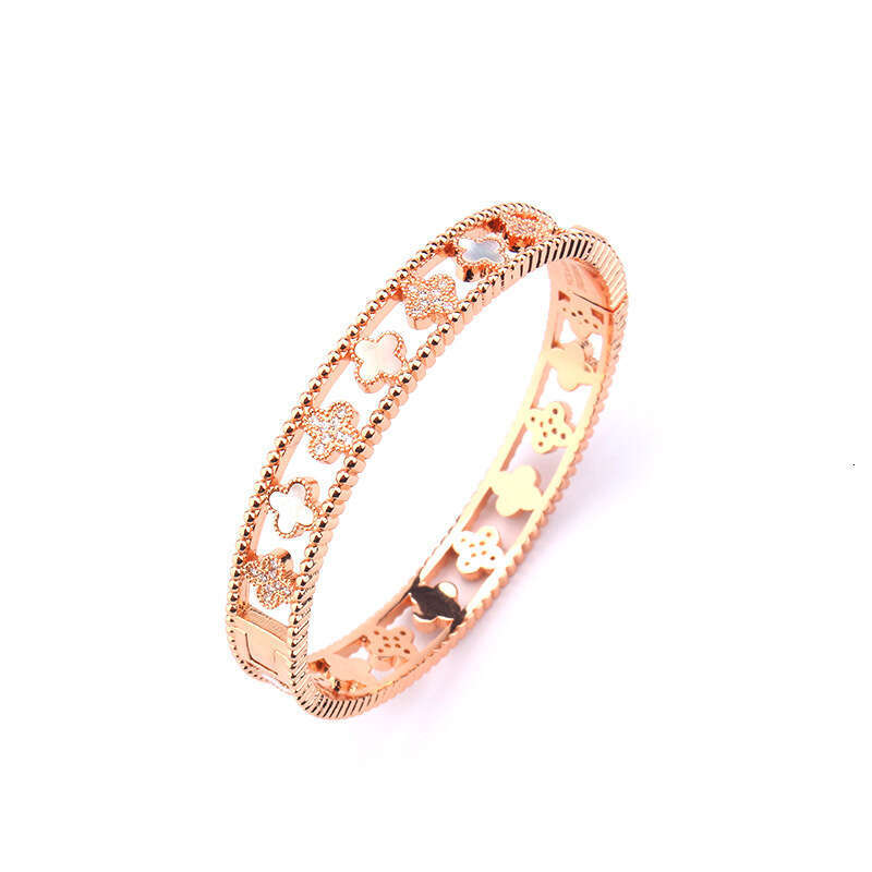 Fashion Casual Lucky Four-Leaf Agate Bracelet Ring Set Micro Pave Zirconia Small Elegant Hand Jewelry ddmypluto