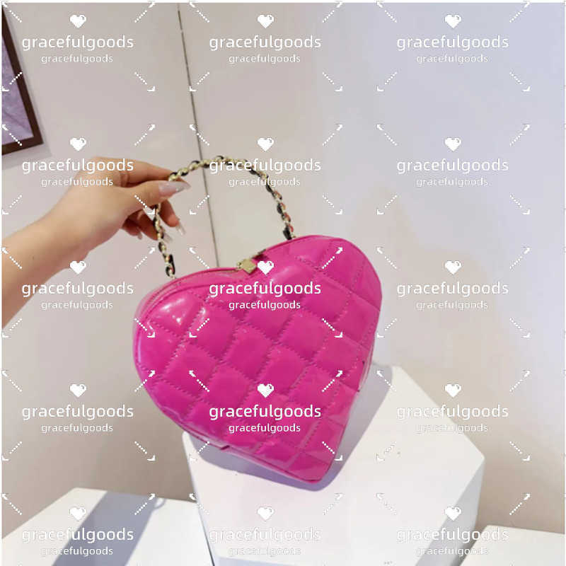 Retro Mirror Quality Core Pink Heart Handbag Girl Purse Patent Calfskin Designer Clutch Bag Box