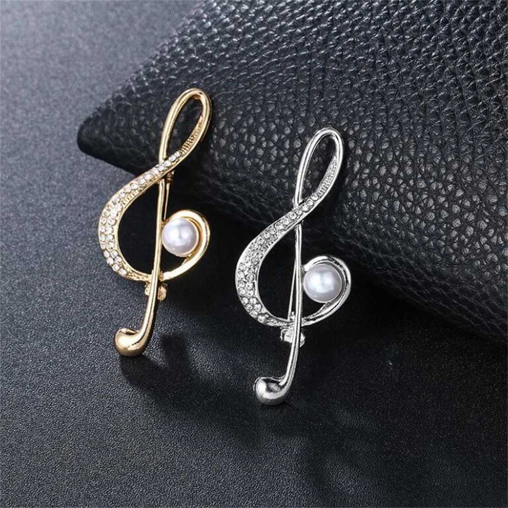 Elegant Rhinestone Musical Note Metal Brooch Fashion Imitation Pearl Corsage Lapel Pins Clothing Jewelry Party Accessories Gift D250918