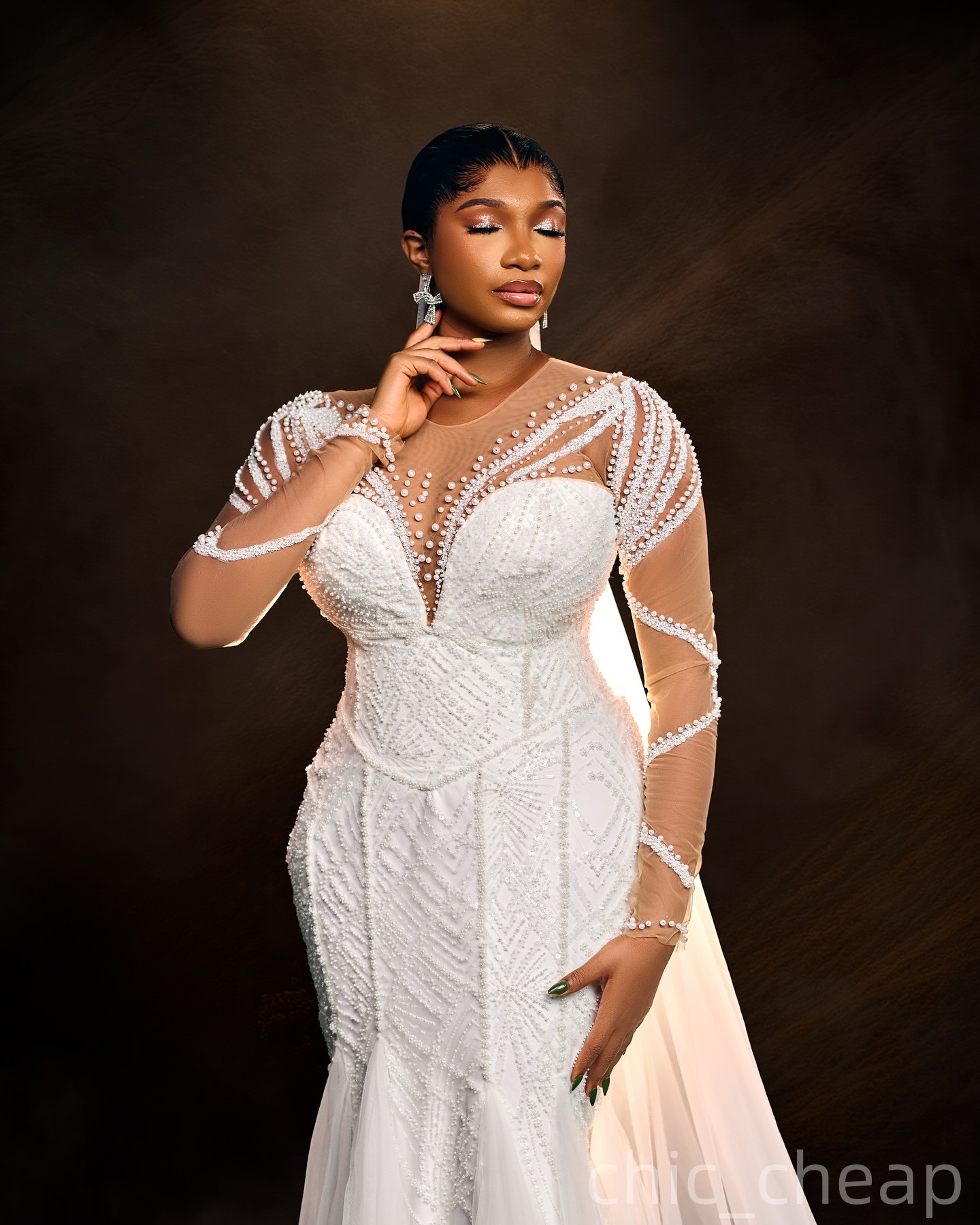 2025 Aso Ebi Plus Size Ivory Mermaid Wedding Dress Beaded Pearls Sheer Neck Full Sleeves Tulle Vintage Bridal Gowns Dresses ZJ0466