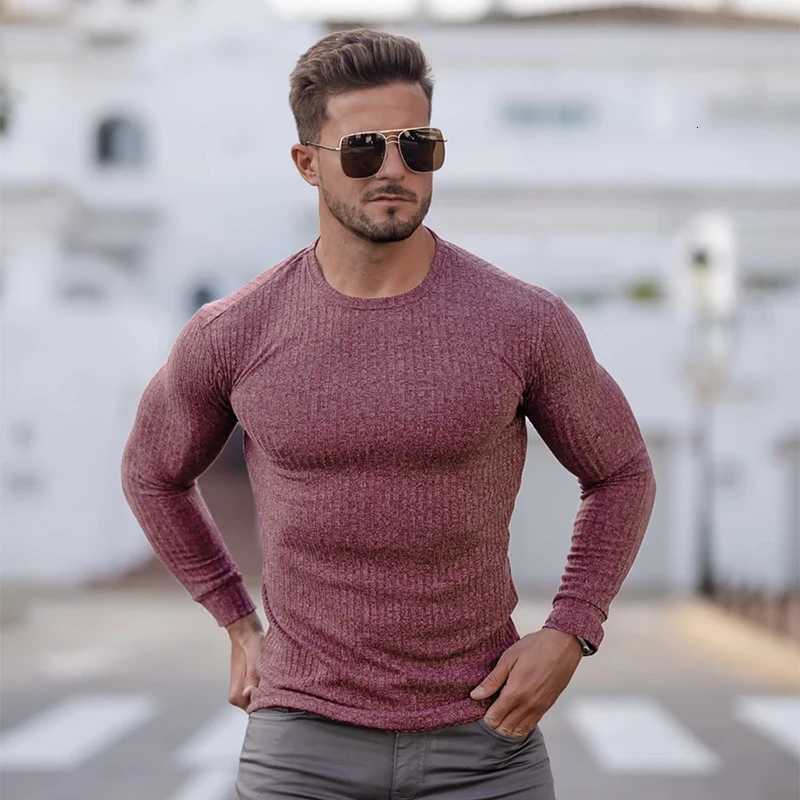 Spring Fashion Oneck Sweaters Men Elasticity Strips Knitted Pullovers Men Solid Sports Sweaters Male Autumn Slim Fit KnitwearZ250918