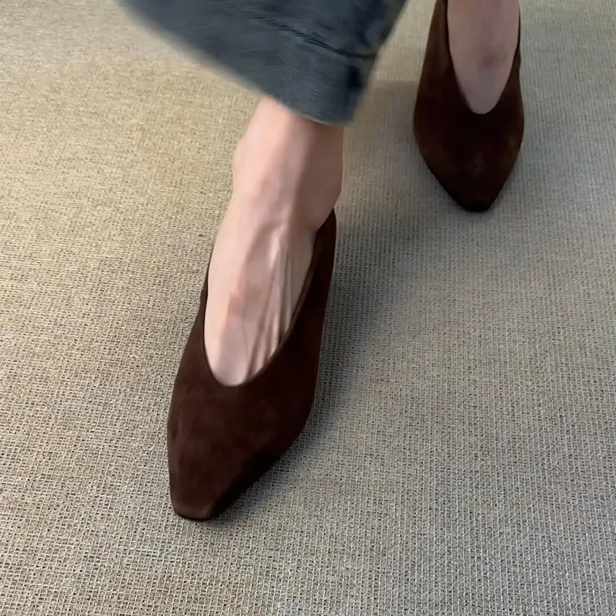 Commuting Frosted Leather Womens High Heels Shallow Mouth Square Toe Retro Thick Toe Grandma Shoes 250918