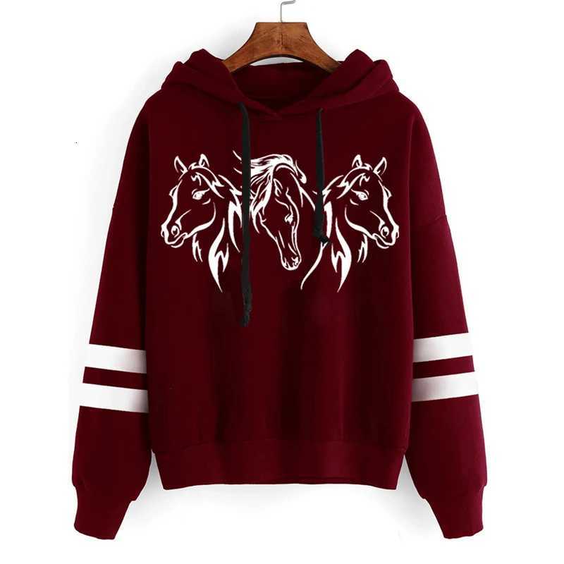 Y2k Fashion Hoodies Graphic Three Cool Horse Female Long Sleeve Casual High Street Fashion Trend Harajuku Hoody Horse SweatshirtZ250918