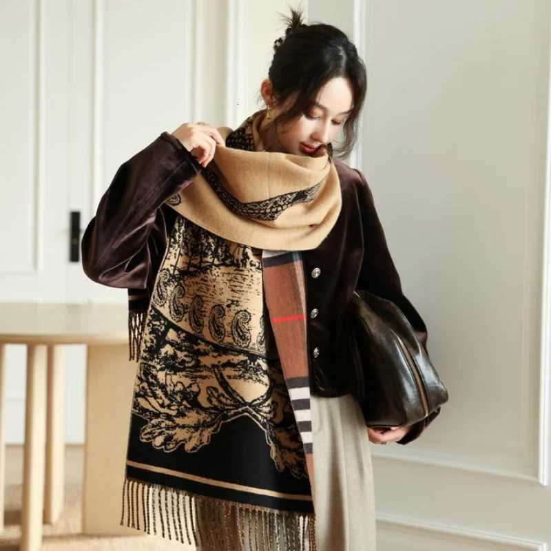 New Fashion Tower Print Winter Wens Scarf Luxury Design Double sided Cashmere Feel Scarf Tassels Warm Scarf Shl 43200cm Y250918