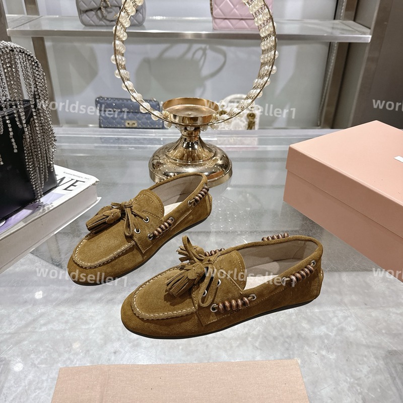 Suede tassel loafers 5D518E Ladies Suede boat shoes Womens loafers Upper threaded with wooden beads Suede apron with tassels Rubber sole Casual Shoes