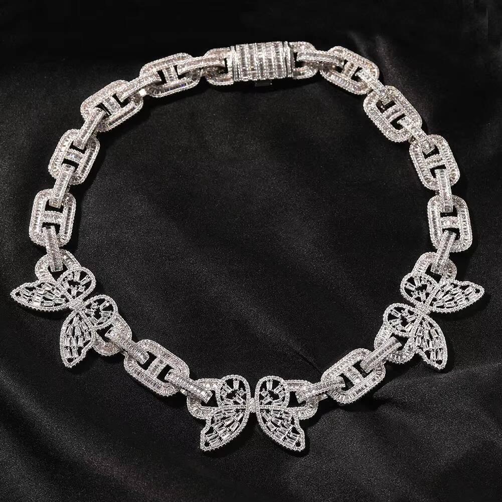 INS Hot Sale Butterfly Chain Hip Hop Iced Out Butterfly Cuban Link Chain Butterfly Necklace for Women