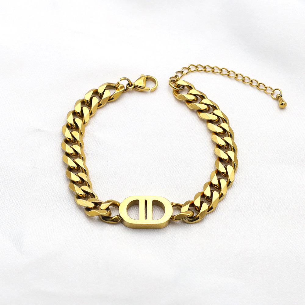 designer Necklace luxury for woman long Earrings Bracelet Titanium Steel Cuban Chain Personality 18k Gold Double D Titanium Steel Necklace Non-Fading 