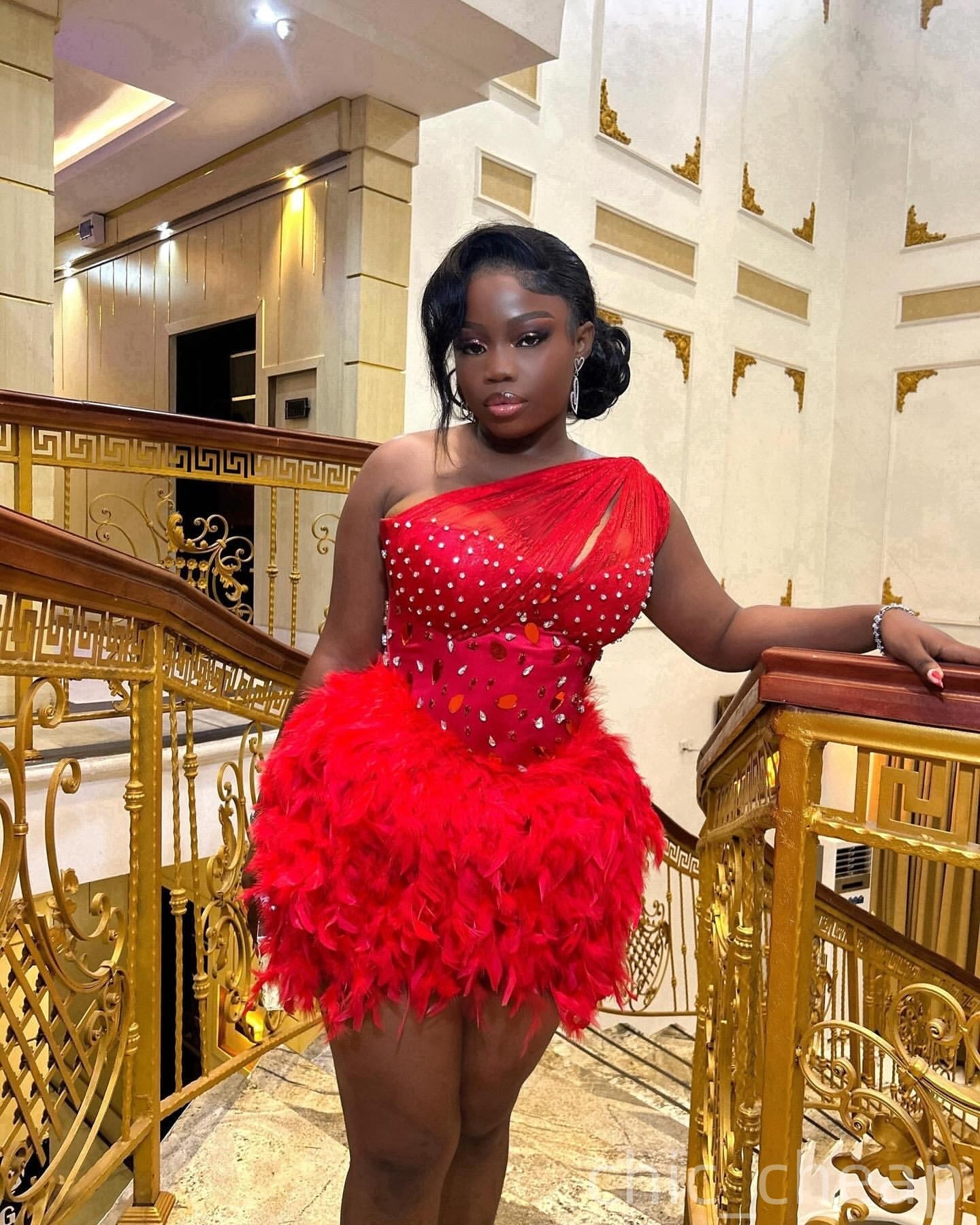 Chic Red Sheath Cocktail Dress One Shoulder Beaded Cystals Feather Short Mini Graduation Homecoming Dresses For Special Occasions Sweetheart Gowns