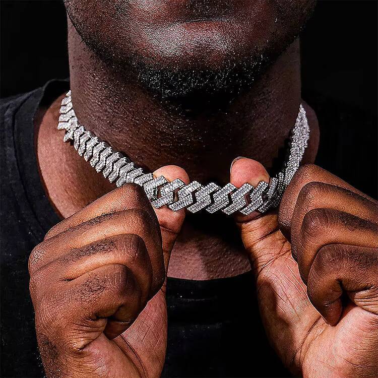 Trendy S925 Sterling Silver Necklace 8MM10MM Real Gold Plating Moissanite Cuban Link Chain Hip Hop Iced Cuban Chain Jewelry