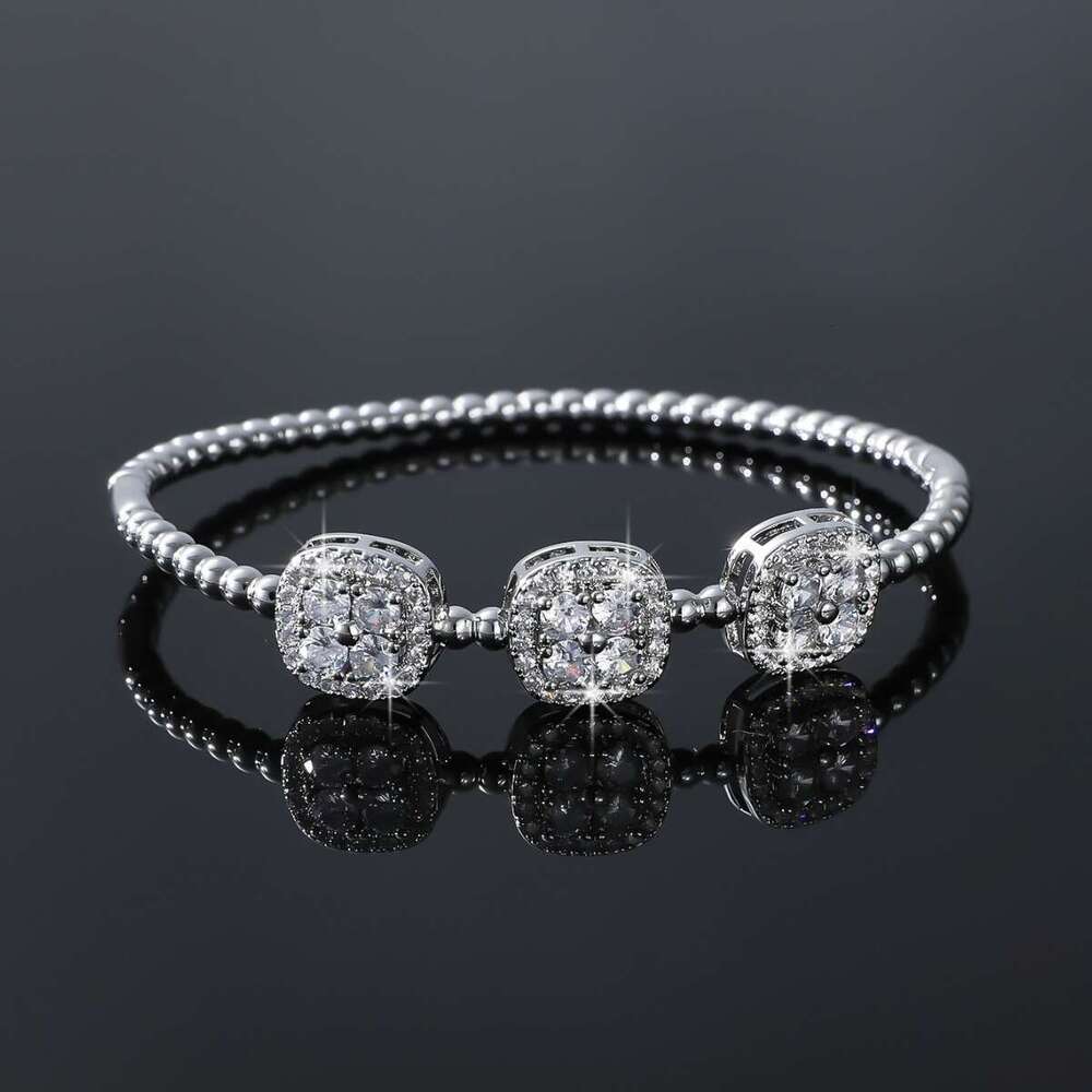 2024 Spring New Fashion Light Style Niche Design High-End Geometric Quadrilateral Pattern Copper Bracelet ddmypluto