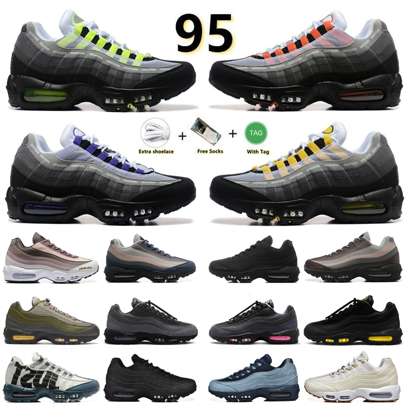 Designer 95 95s Mens Running Shoes Undefeated Levi's Denim Triple Black White Silver Aegean Storm Pink Beam Tour Yellow Sequoia Men Women trainers Sports Sneakers
