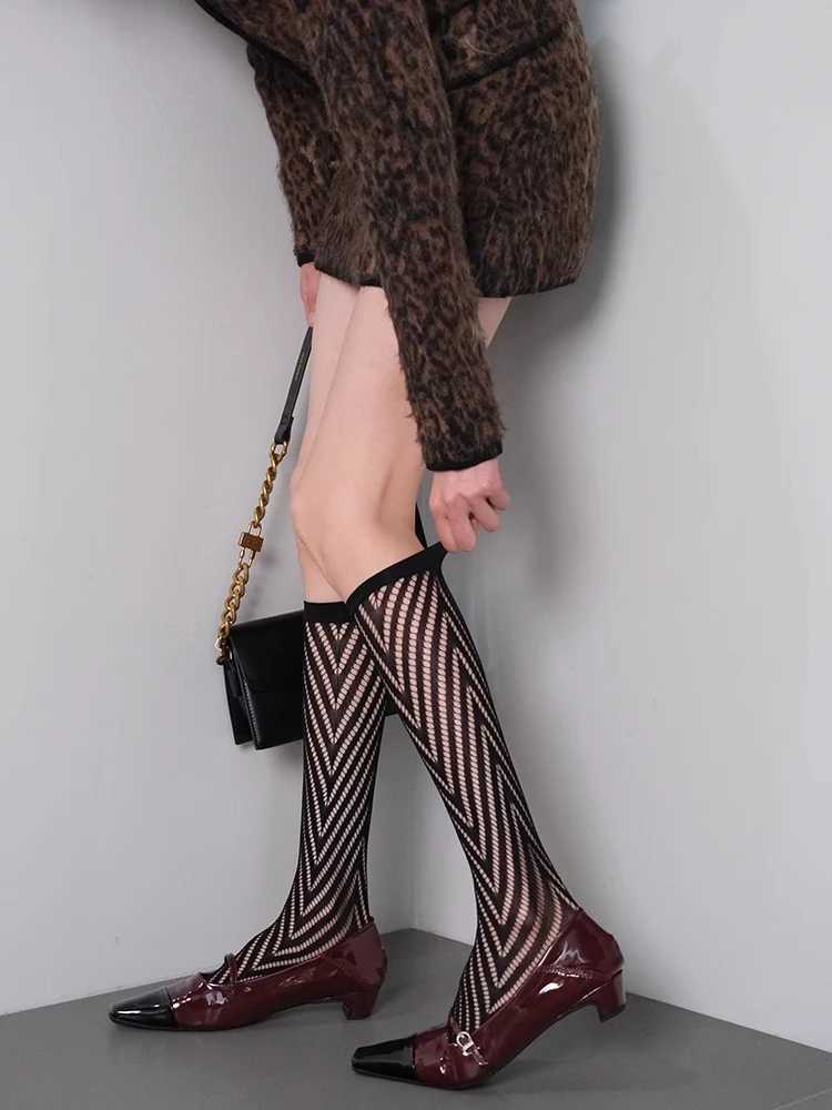 Womens Summer Sexy Fishnet Stockings Black Rhombus Line Stylish Knee High Socks Nylon Thin Sheer Mesh Breathable Long SocksXJ250920