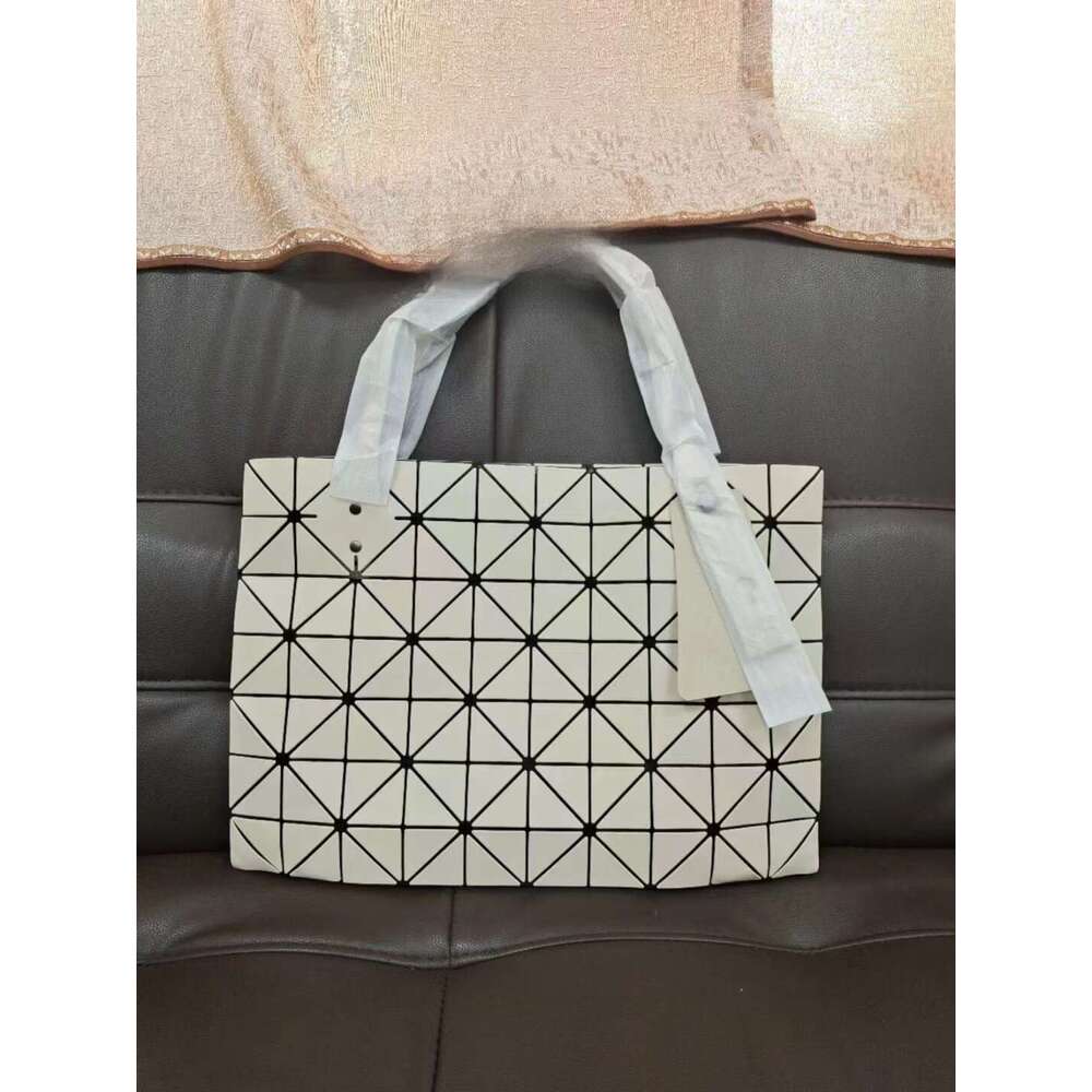 Designer Bags Fashion Tote Bags Handbag Commuter Student preloaded Laptop Tote Rock Mommy Bag Single Shoulder Handbag for Women