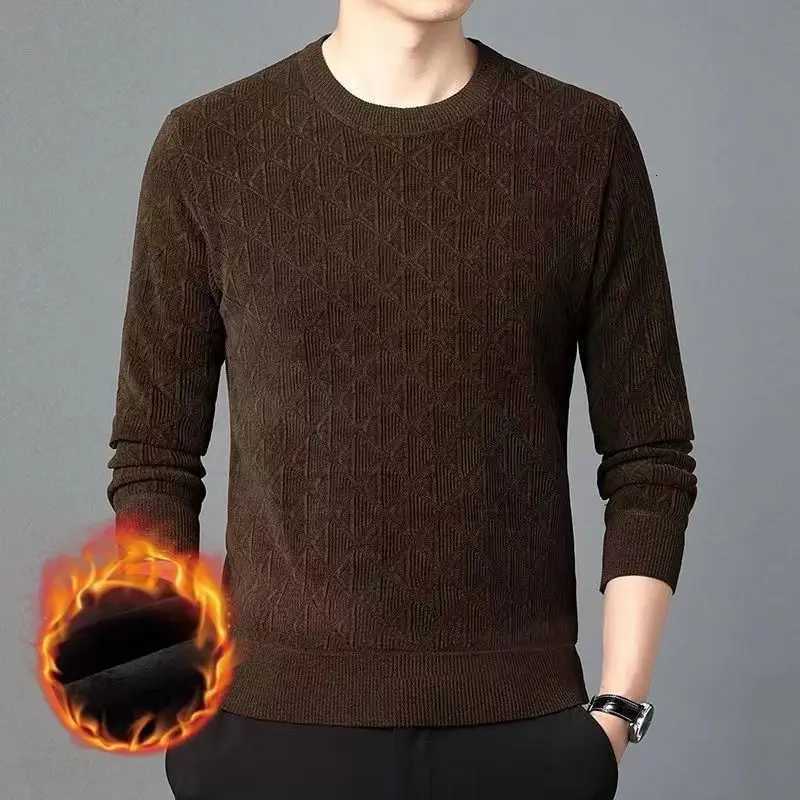 Autumn Winter New Men Plush Sweater Underlay Solid Round NeCK Screw THread THiCKened Warm Casual Pullover Knitted TopZ250918