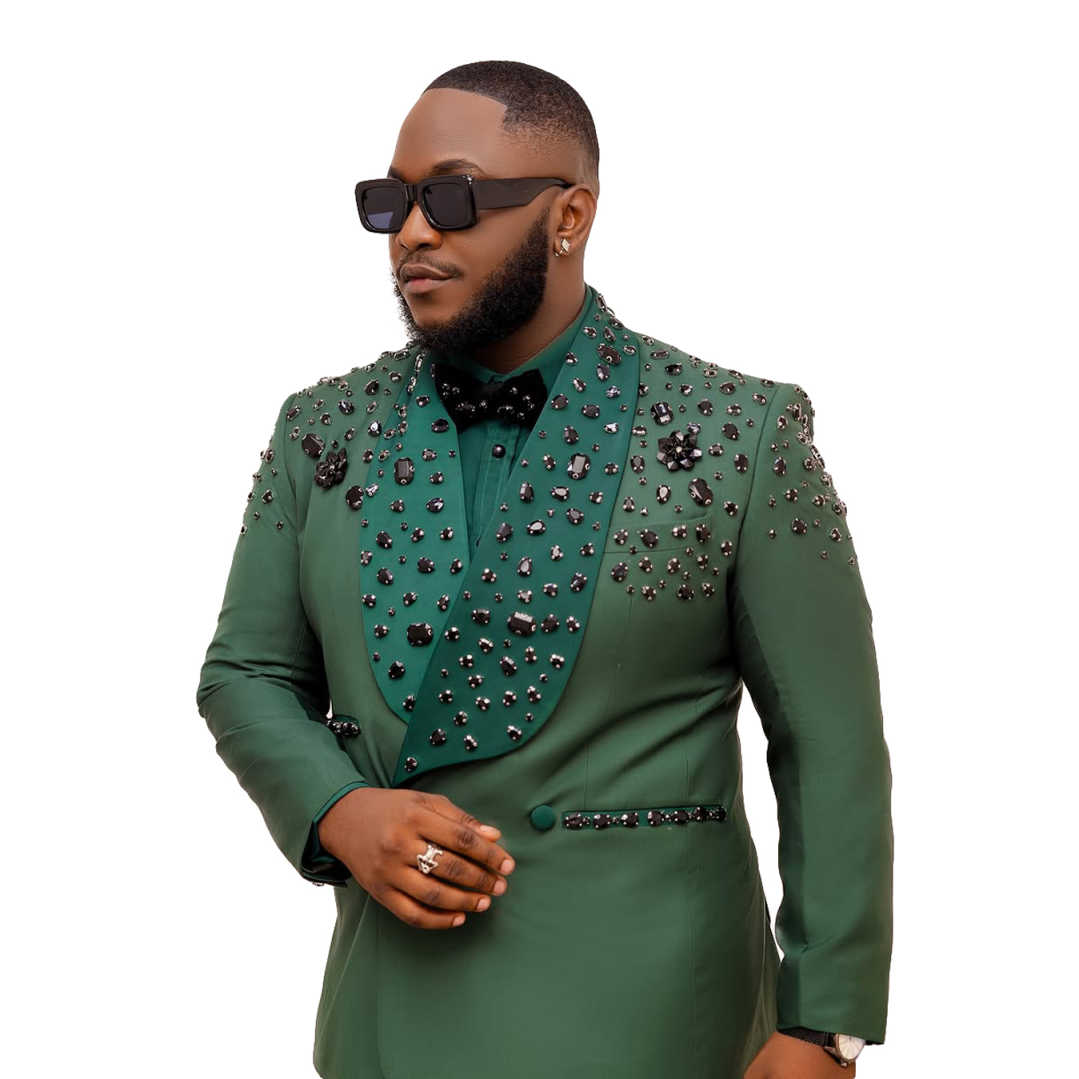 Luxurious Crystal Men Wedding Suit 2 Pcs Jacket Pants Shawl Lapel Double Breasted Tuxedos Groom Wear Prom Custom Made Plus Size