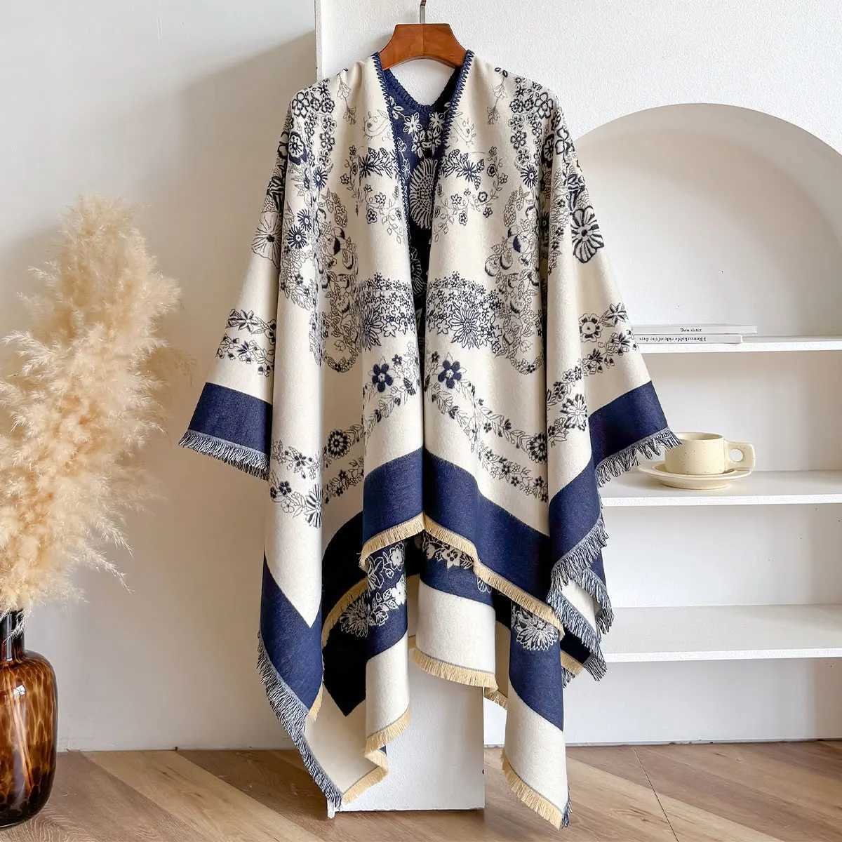New Winter Slit Doublesided Large Shl Elegant Wen Fashion Brand Warm Scarf Print Scarve Mujer Foard Bufanda 2025 Y250918