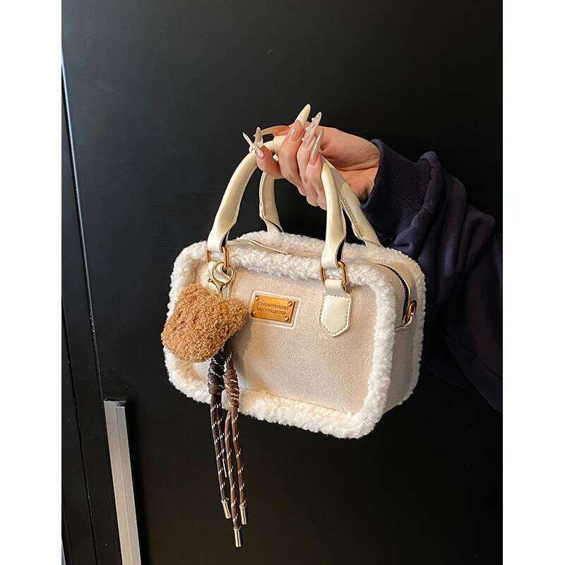 Designer Bags Lamb Fur Women's Winter Small Crossbody Cute Fluffy Square Single Oulder Bag PU Frosted Leather Handbag Hot Selling