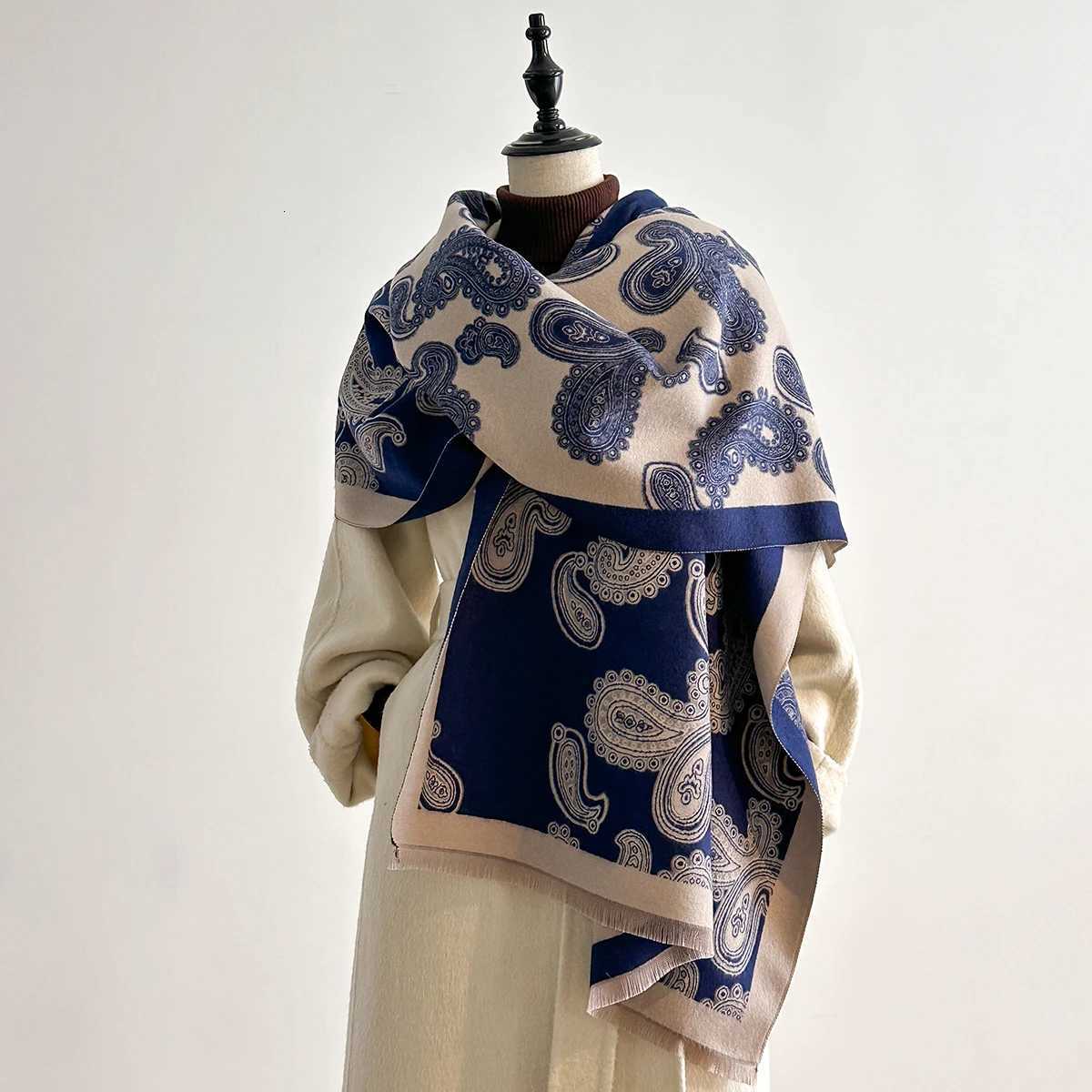 2025 Luxury Fashion Wens Paisley Pattern Shl Faux Cashmere Warm Autumn Winter Scarf for Mujer Femme Stylish Accory Bufand Y250918
