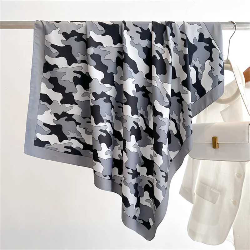 2025 New Fashion Luxury Brand Cloud Print Silk Scarf 90cm Twill Ladies Large Square Scarves Sunscreen Shl scarf Y250918