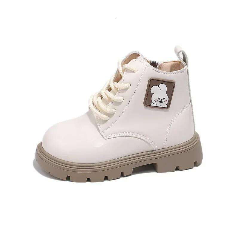 Kids Patent Leather Glossy Short Boots with Cute Rabbit 2024 Autumn New Toddler Girls Fashion Versatile Ankle Boot