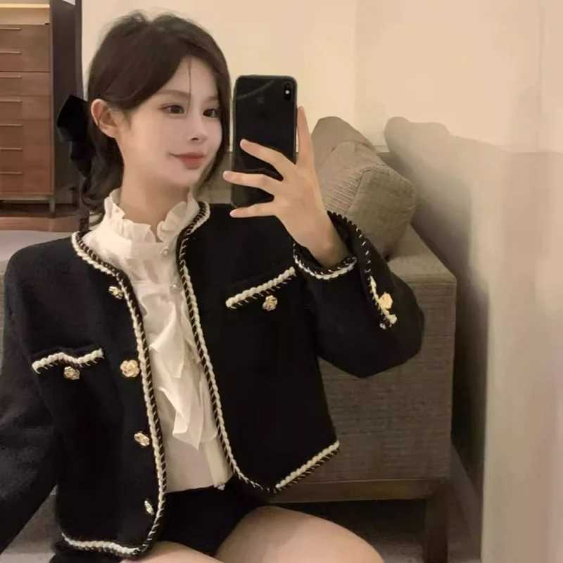 Smvp 2024 Autumn Winter New Elegant Black Coat Women Korean Thicken Warm Single Breasted Blazer Casual Short Outerwear Tops Lady Z250918