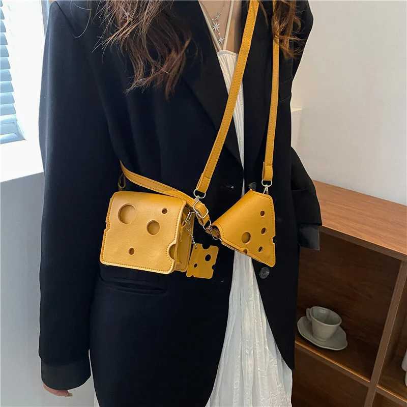 Minority design texture cheese bag 2022 summer new oneshoulder headset bag girl mini lipstick crossbody bagXJ250918