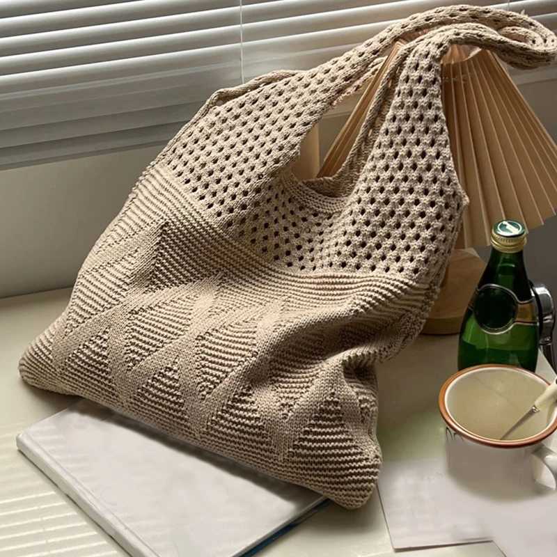 Solid Color Diamond Tote Bag Hollowed Out Knitted Sweater Handbag Casual Underarm Bag Large Capacity Shoulder Bag Z250915