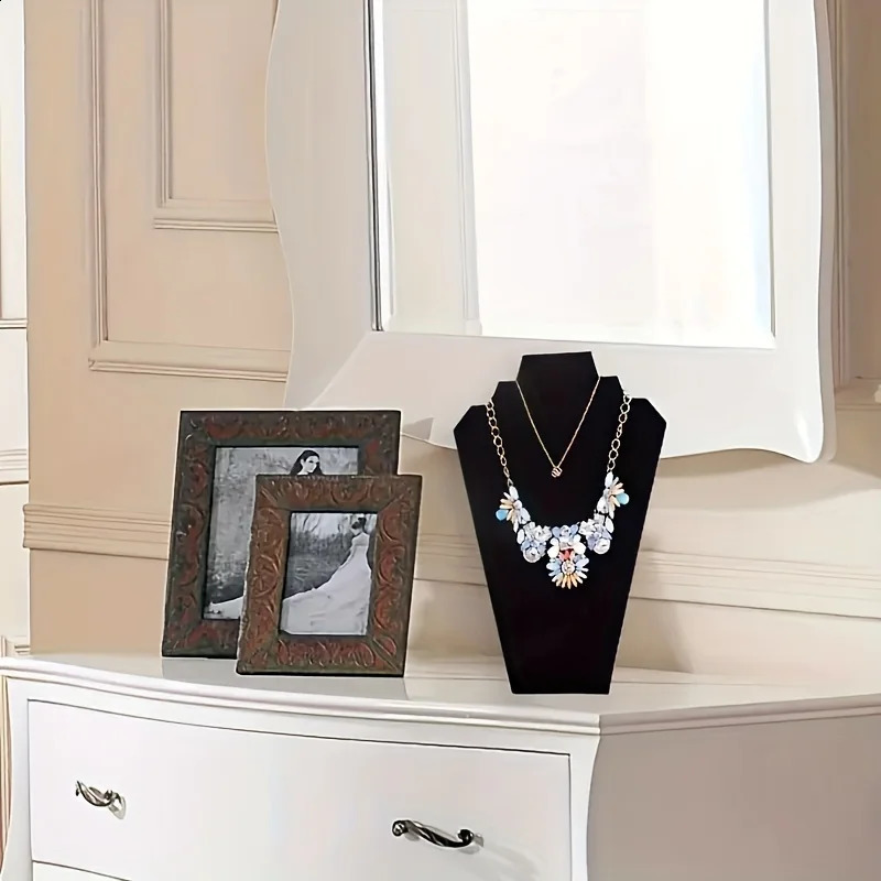 Plush Velvet Jewelry Display Rack for Home and Store Decor Necklace Pendant Earring and Display Board 250918