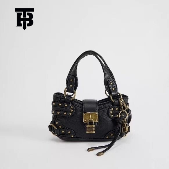 Designer Bag 2025 Summer New Large Capacity Rivet Vintage Street Motorcycle Bag Luxury Bag Mini Crossbody Bag Phone Bag Women's Bag