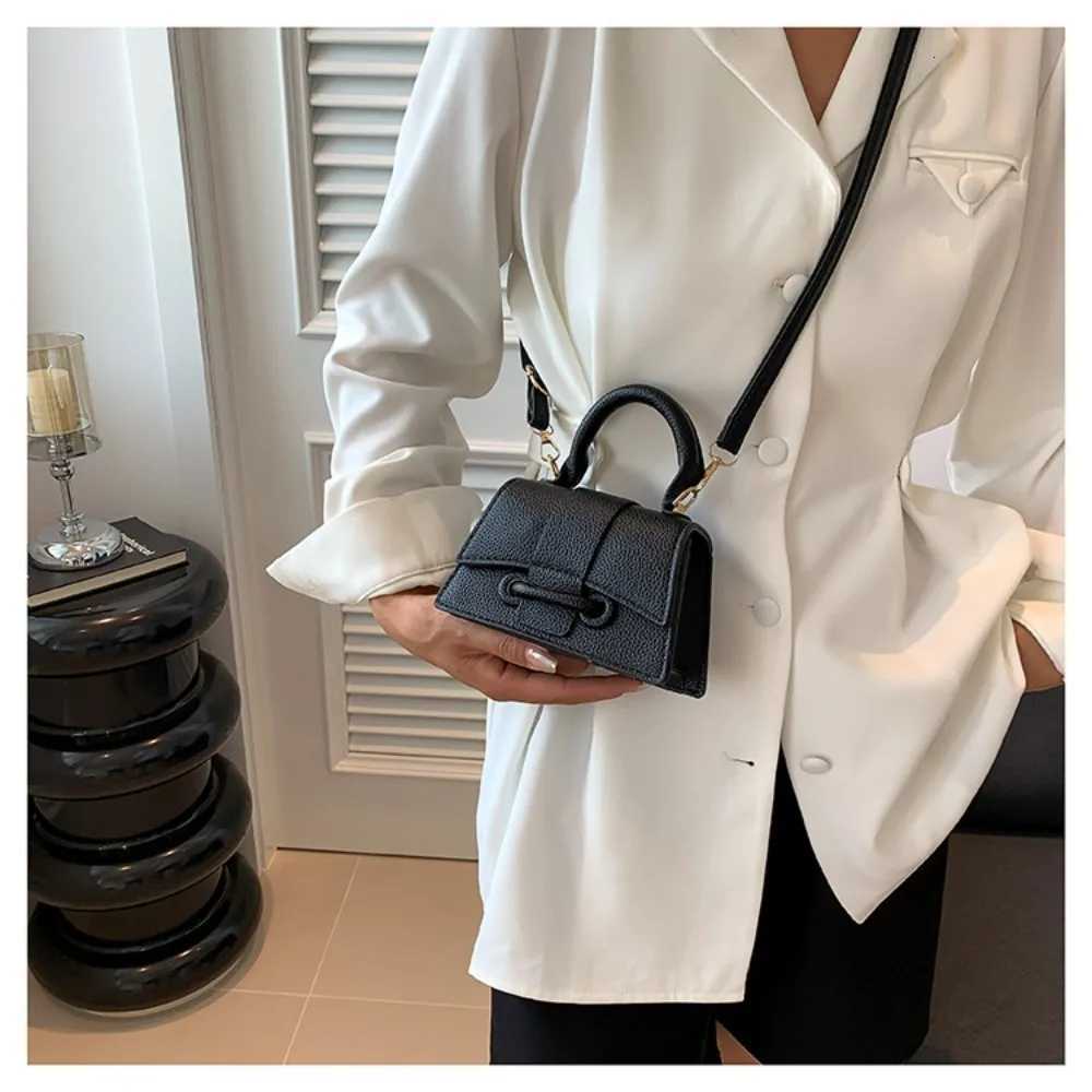 Lovito Sporty Plain Basic Shoulder Tote Bag for Women Shoulder Crossbody Bag Buckle Square Bag Hand Carry Small BagXJ250918
