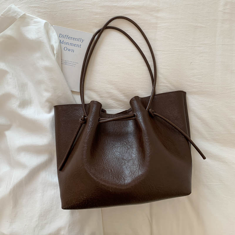 New fashionable, elegant, casual large capacity handbag, lightweight crossbody bag, daily commuting high-quality multifunctional women's handbag