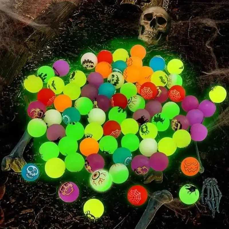 2040Pcs Halloween Party Kids Gift Plastic Pumpkin Boxes with Glow in The Dark Bouncy Balls Trick or Treat Favors Goodie Fillers C250919