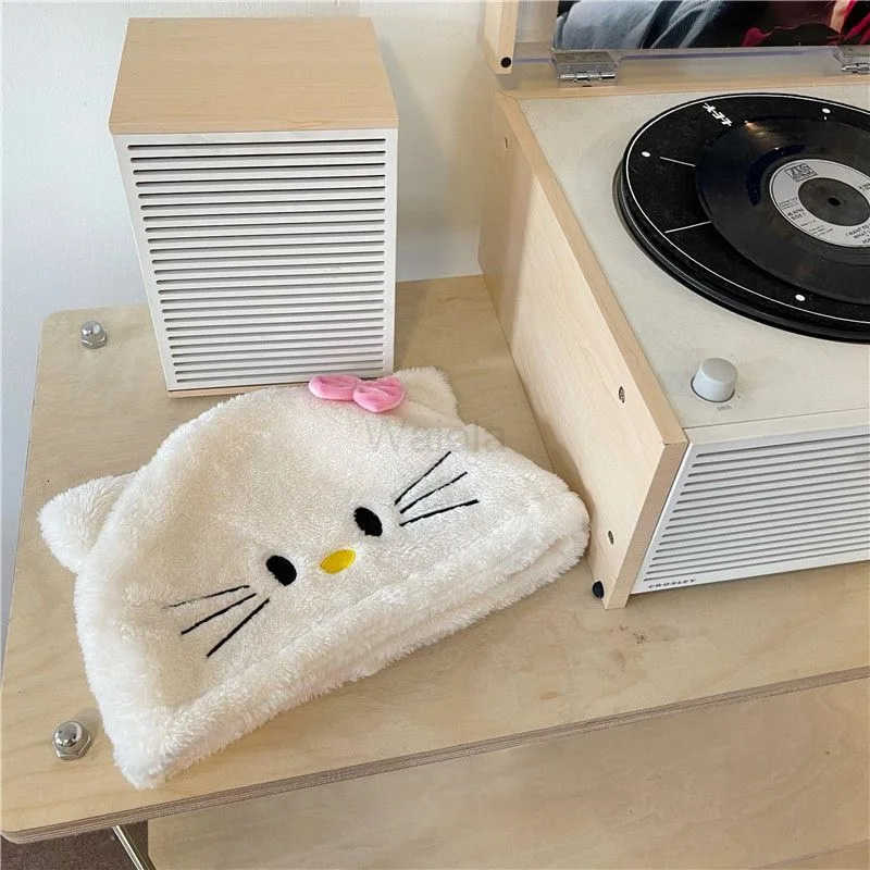 Sanrio Hello Kitty Bucket Hat Winter Lady Plush Thickened Warm Fisherman Hat Cartoon Outdoor Windproof Ear Protection Panama Cap L250919