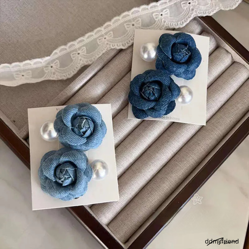 2025 New Camellia Pearl Duckbill French Style Three-Dimensional Flower Elegant Side Clip Hair Accessory ddmyfriend