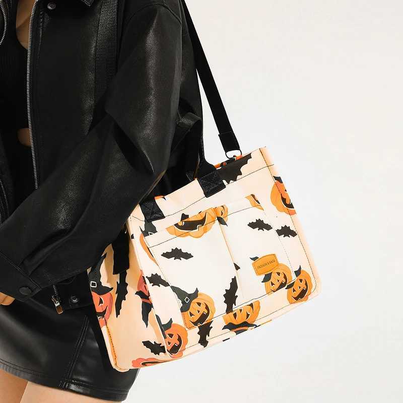 Fashionable Halloween party backpack womens crossbody bag with random pumpkin pattern Halloween fashionable backpackXJ250918